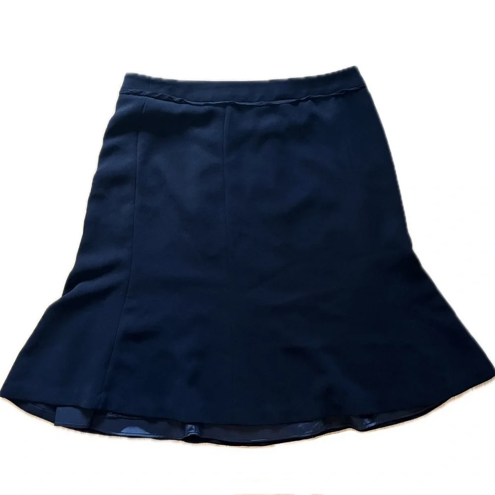 White House Black Market Flounce Hem Pencil Skirt Black Size 6